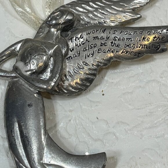 VTG Pewter PEACE Angel Figure Holding The World in Her Hands Hanging Wind Chimes - Picture 6 of 13